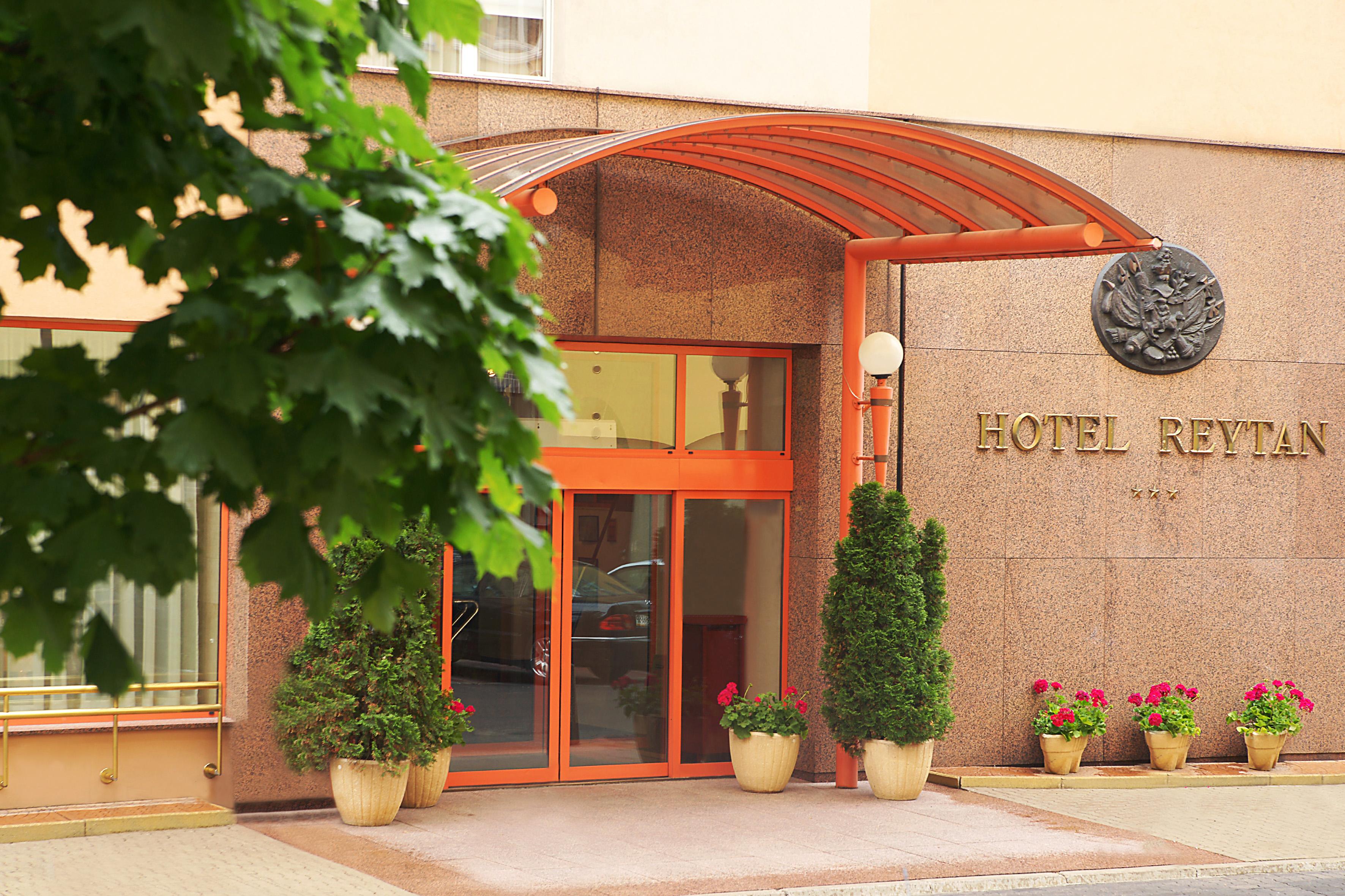 Hotel Reytan Varsó Kültér fotó